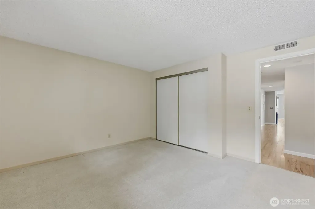 904 East Bay Drive NE Olympia WA 98506