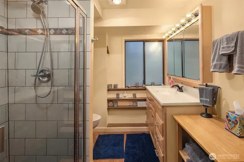 7407 180th Street SW Edmonds WA 98026