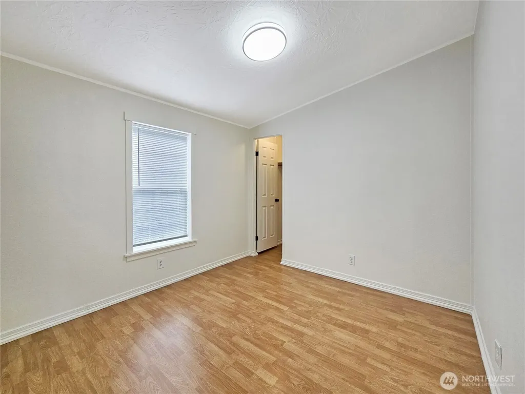 157 Nix Lane Centralia WA 98531