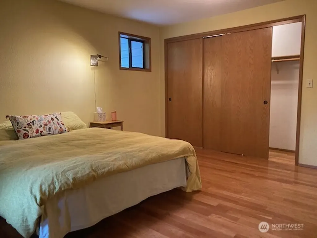1825 Lenox Court NW Olympia WA 98502