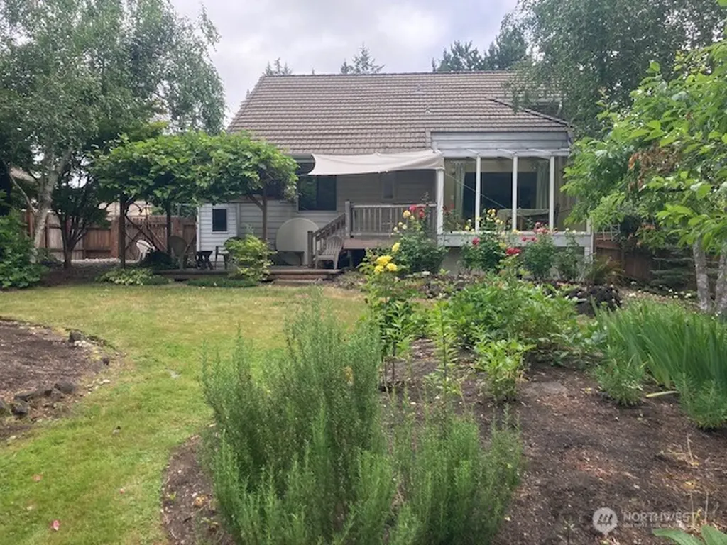 1825 Lenox Court NW Olympia WA 98502