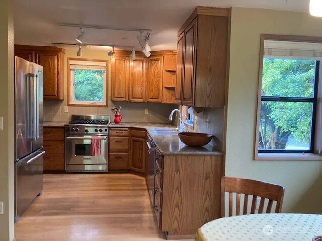 1825 Lenox Court NW Olympia WA 98502