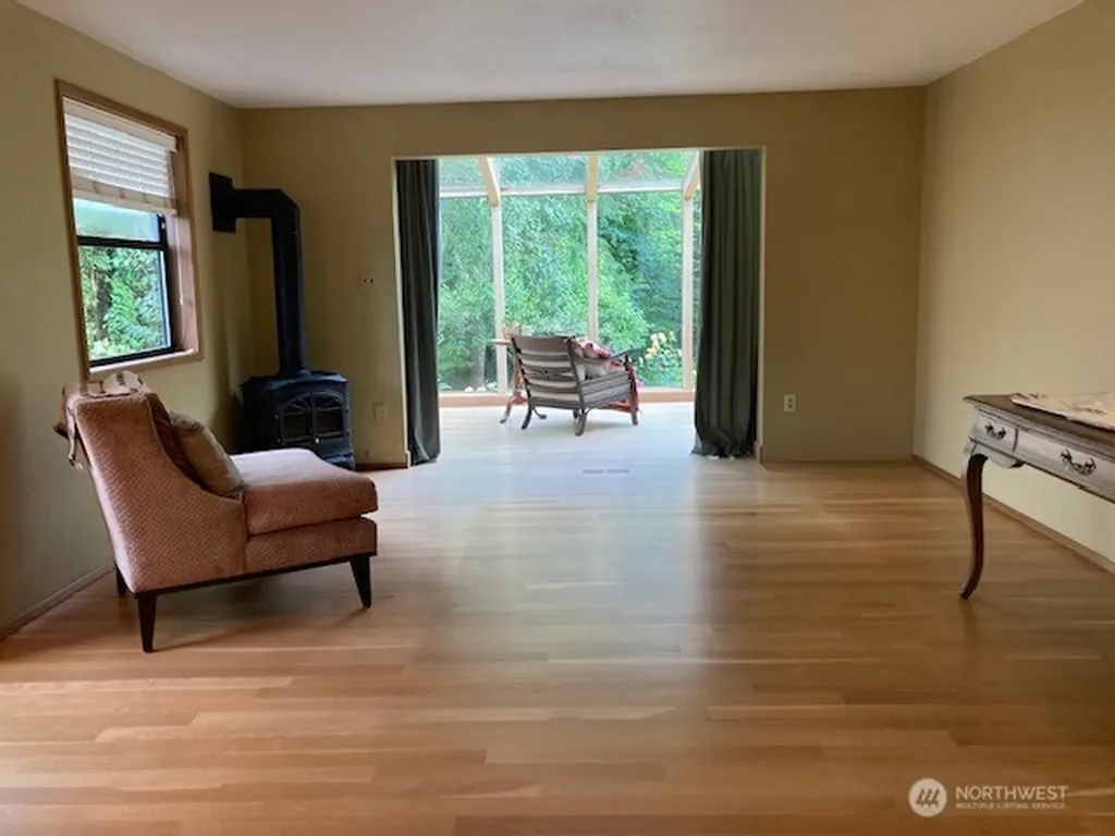 1825 Lenox Court NW Olympia WA 98502