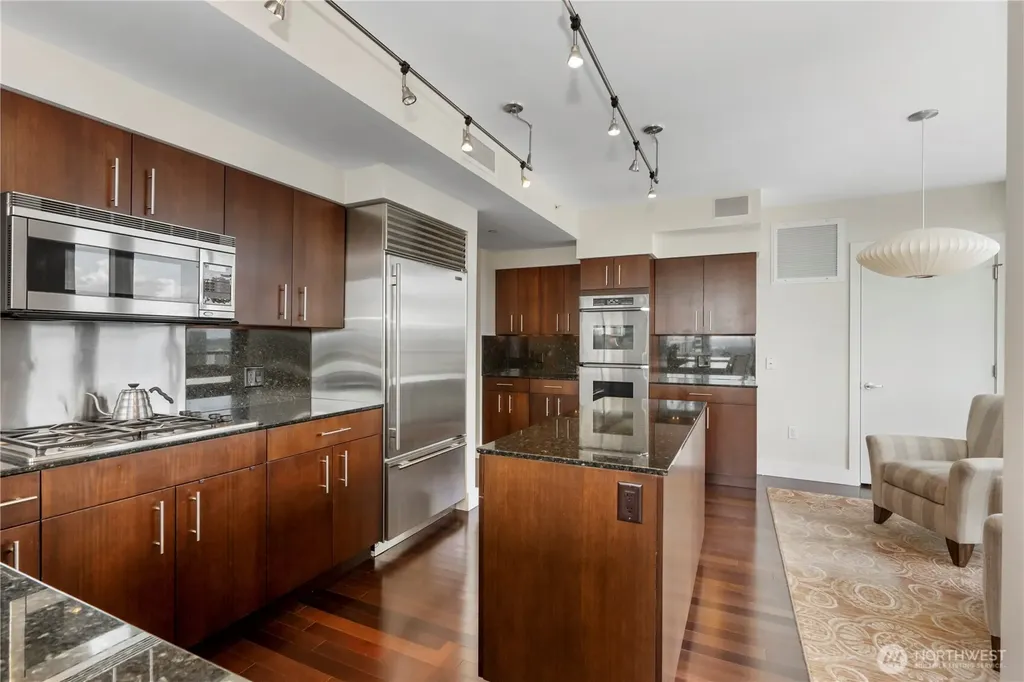 650 Bellevue Way NE Bellevue WA 98004