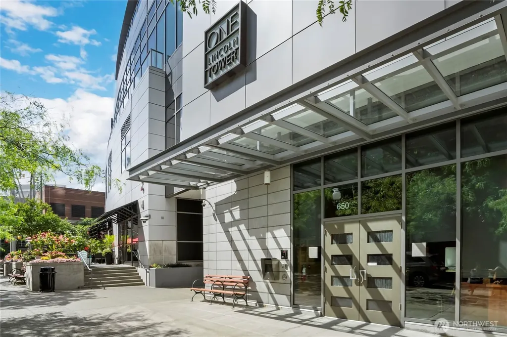 650 Bellevue Way NE Bellevue WA 98004