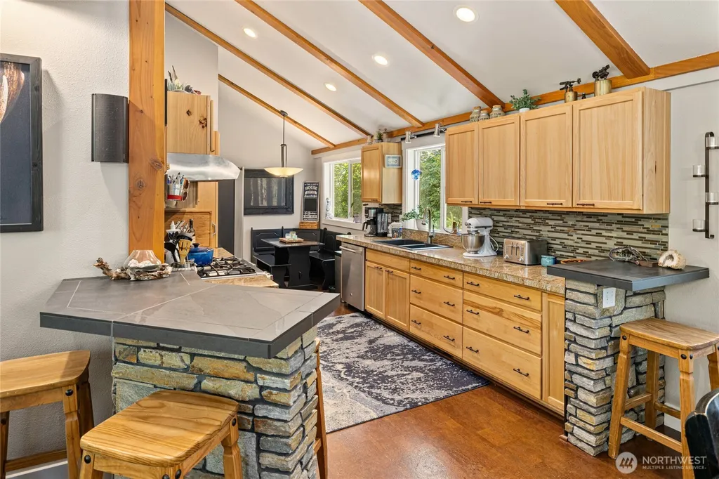 161 Cricket Lane Ronald WA 98940