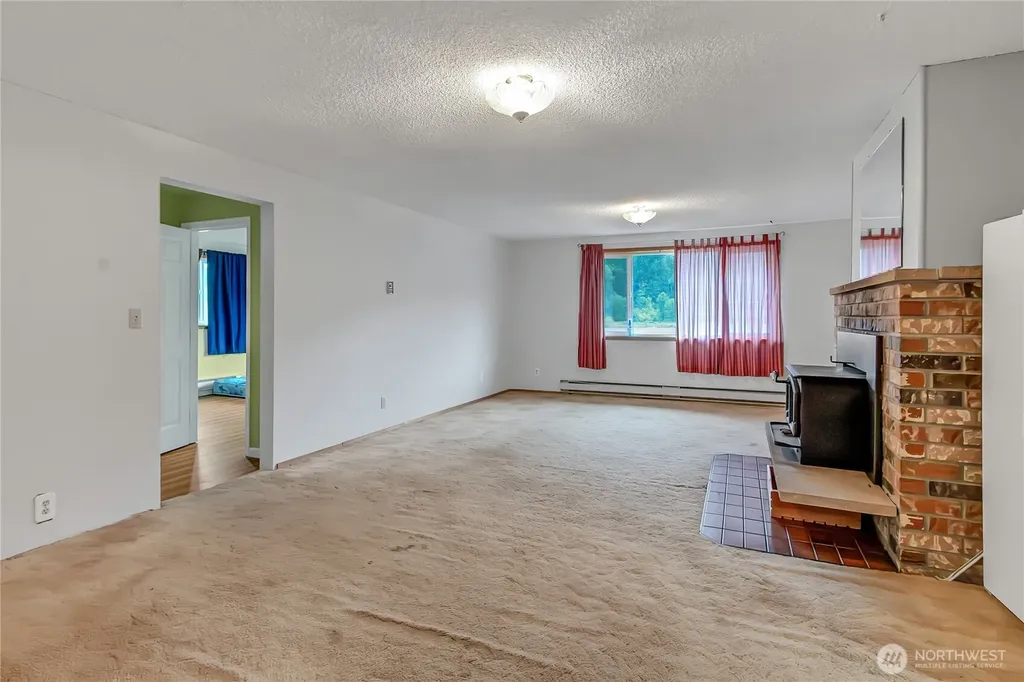 26319 70th Avenue E Graham WA 98338