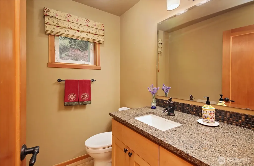 3512 E Overlook Drive Langley WA 98260