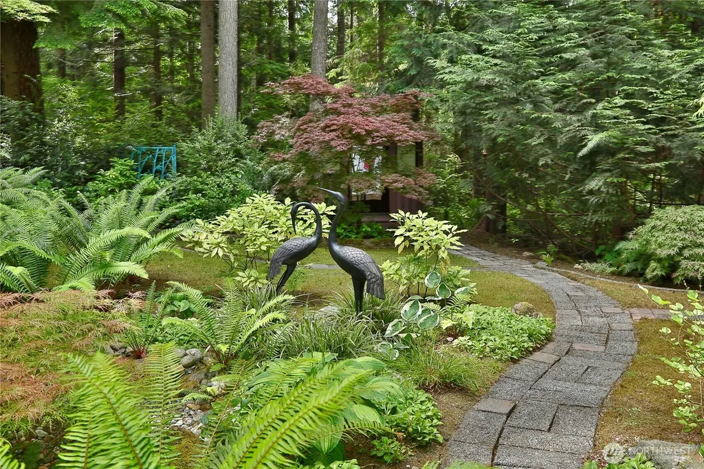 3512 E Overlook Drive Langley WA 98260