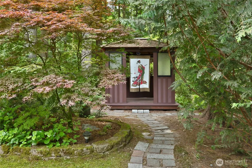 3512 E Overlook Drive Langley WA 98260