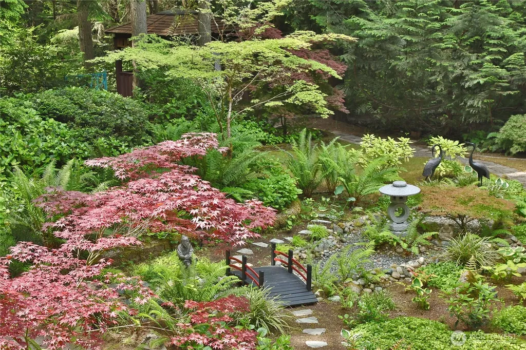 3512 E Overlook Drive Langley WA 98260