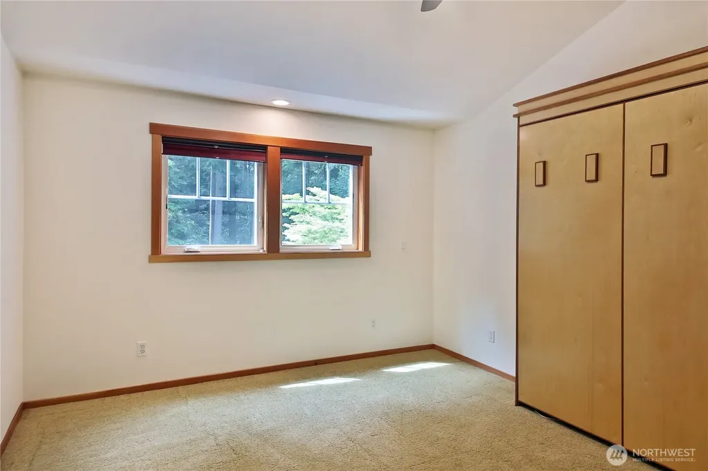 3512 E Overlook Drive Langley WA 98260