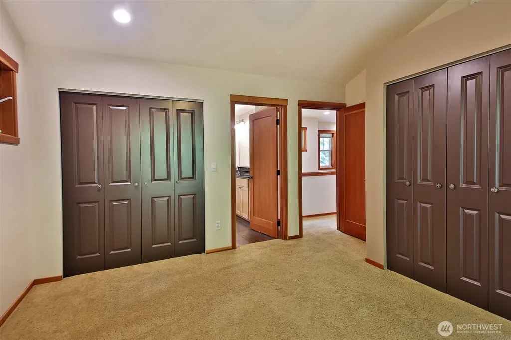 3512 E Overlook Drive Langley WA 98260