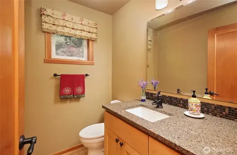 3512 E Overlook Drive Langley WA 98260