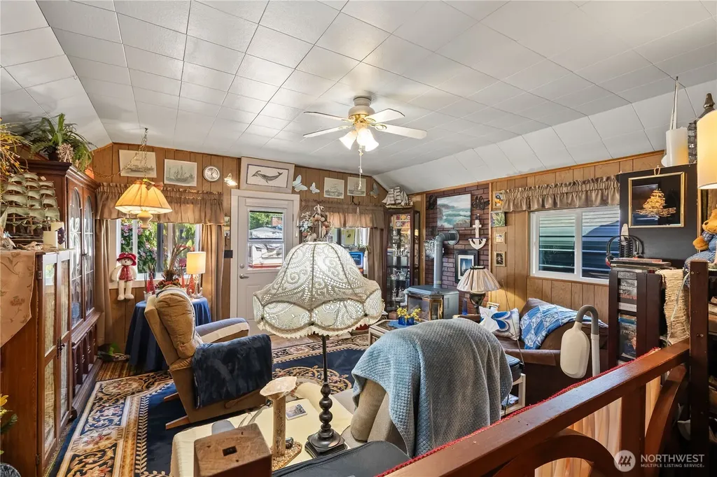 4817 Cedar Lane Blaine WA 98230