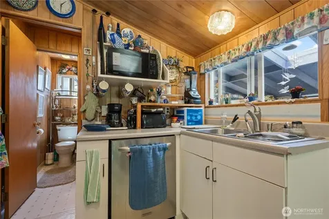 4817 Cedar Lane Blaine WA 98230