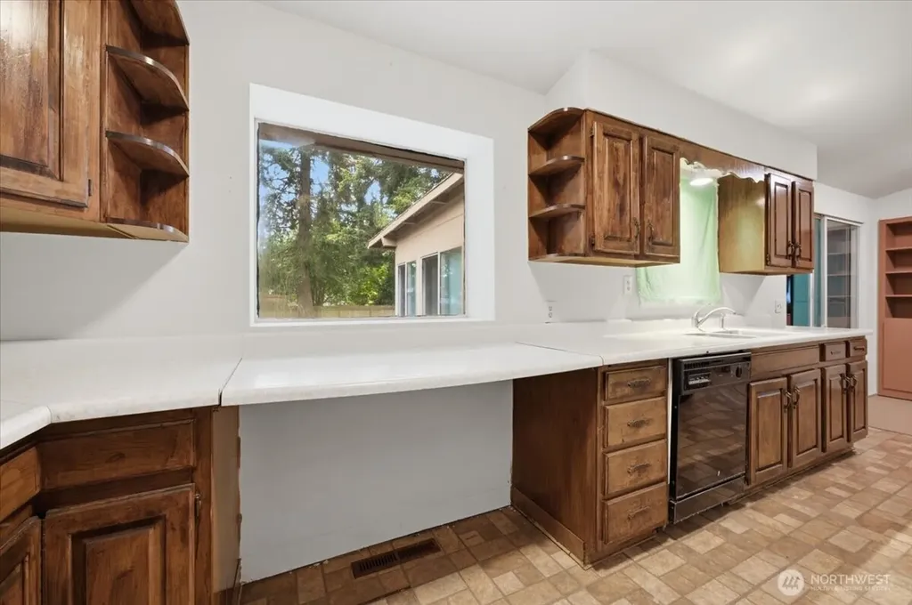 6309 193rd Street SW Lynnwood WA 98036