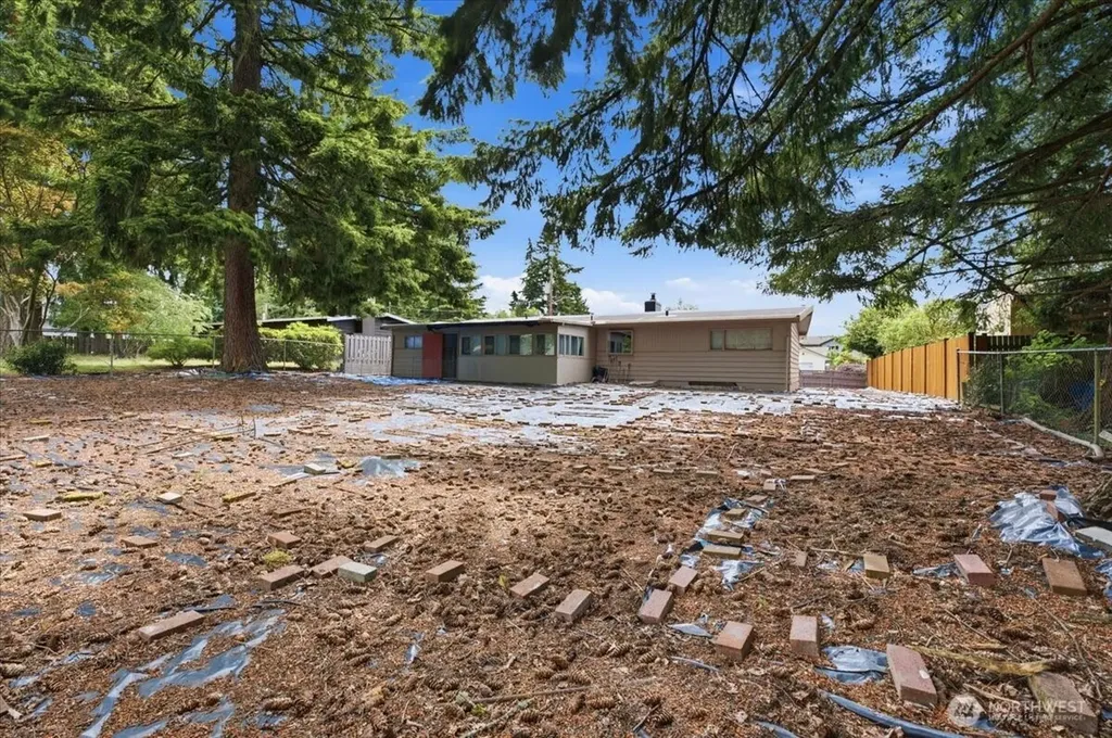6309 193rd Street SW Lynnwood WA 98036