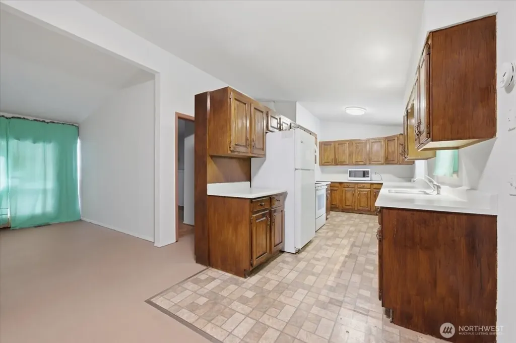 6309 193rd Street SW Lynnwood WA 98036