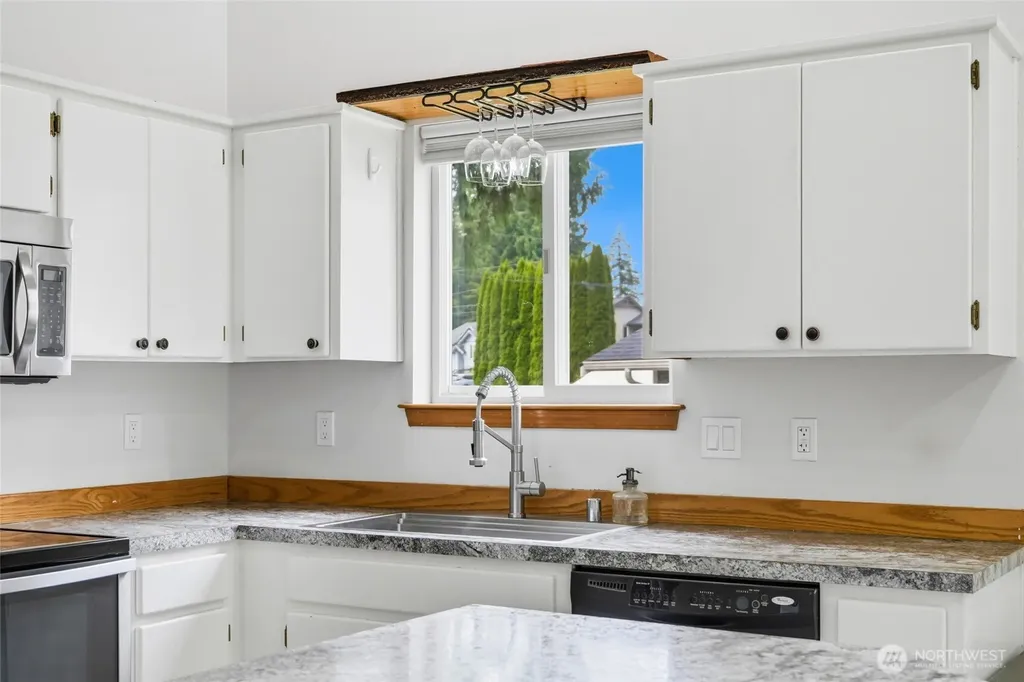 17019 120th Place NE Arlington WA 98223