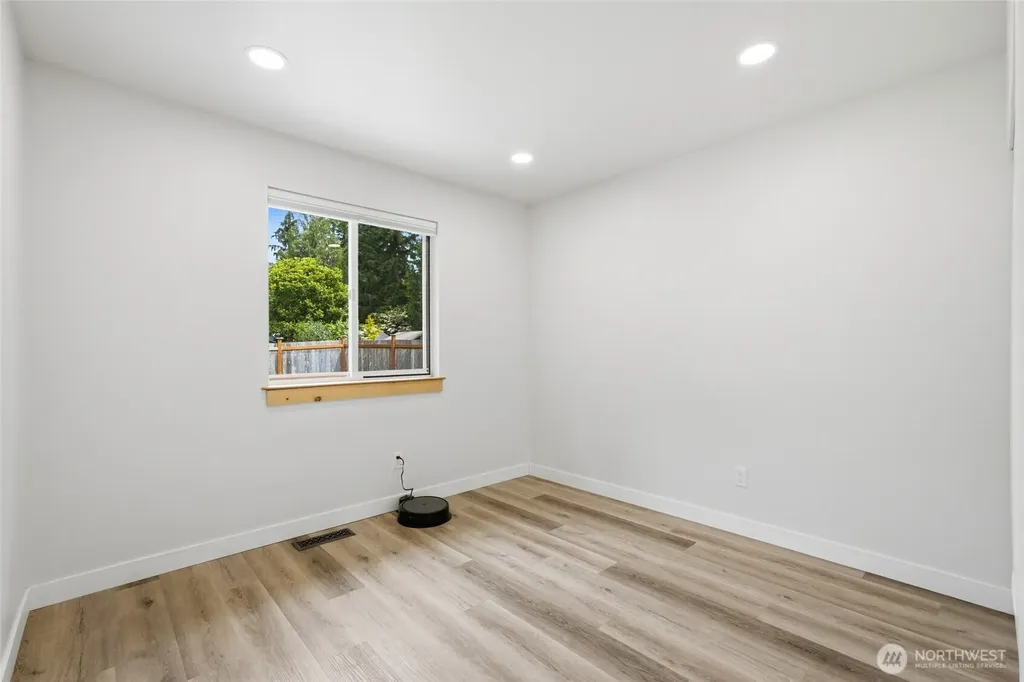 17019 120th Place NE Arlington WA 98223