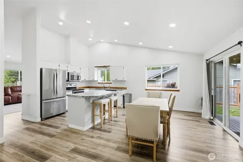 17019 120th Place NE Arlington WA 98223