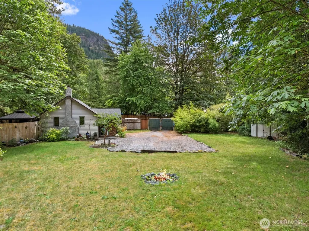 53665 White Falls Court Concrete WA 98237