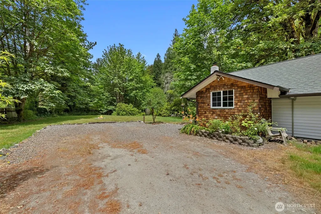 53665 White Falls Court Concrete WA 98237