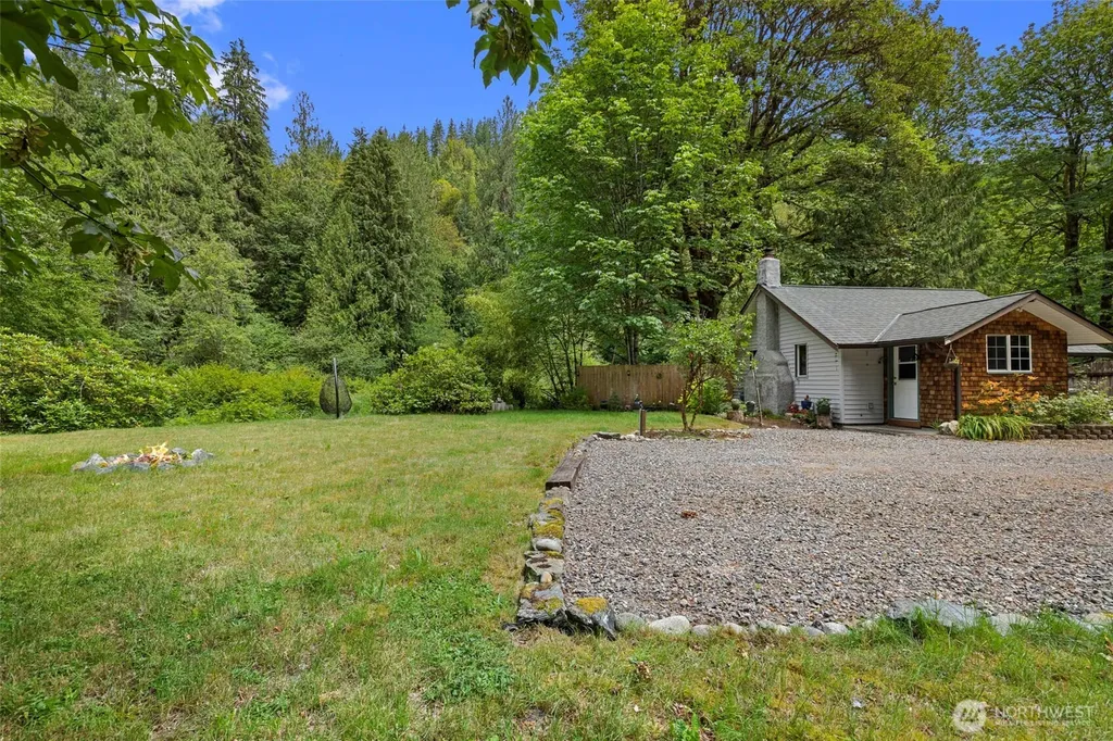 53665 White Falls Court Concrete WA 98237