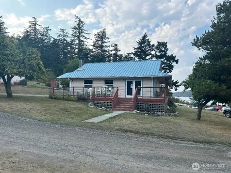 135 Chinook Way Lopez Island WA 98221