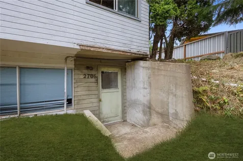 2706 S 276th Place Federal Way WA 98003
