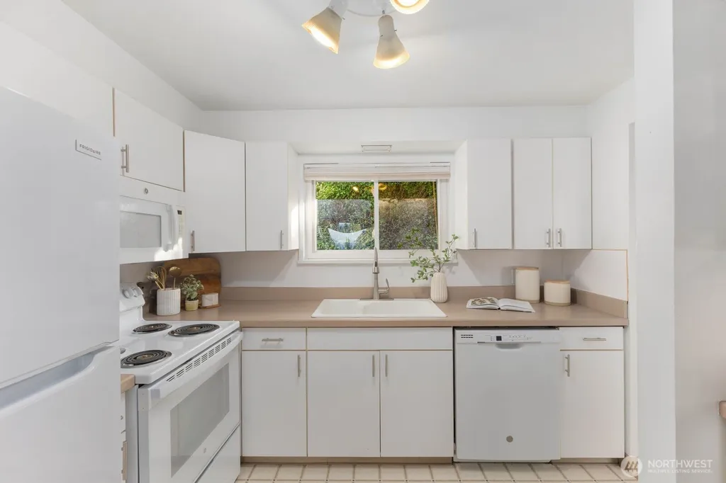 7515 S Laurel Street Seattle WA 98178