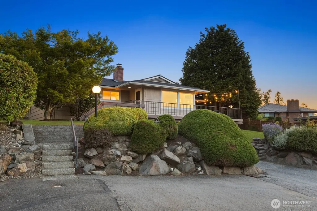 7515 S Laurel Street Seattle WA 98178
