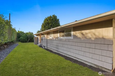 7515 S Laurel Street Seattle WA 98178