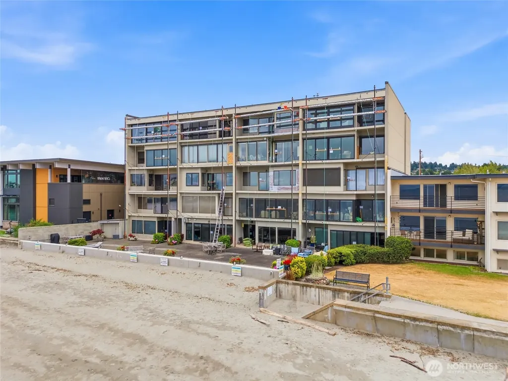 200 Beach Place Edmonds WA 98020