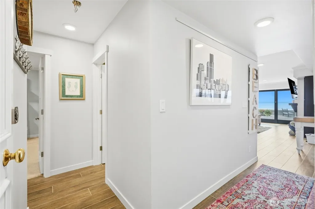 200 Beach Place Edmonds WA 98020
