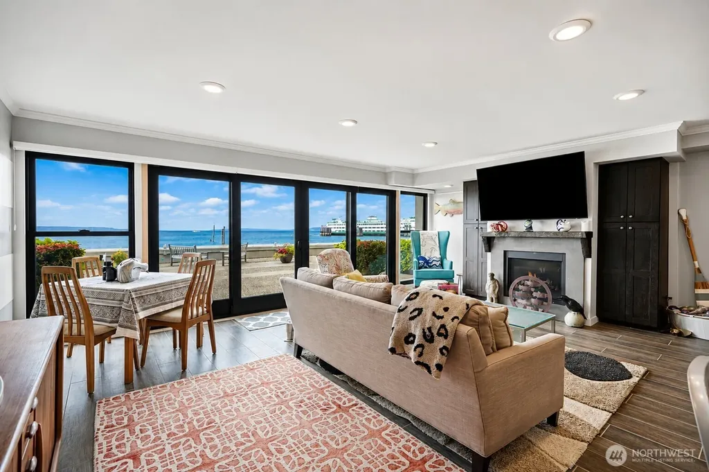 200 Beach Place Edmonds WA 98020