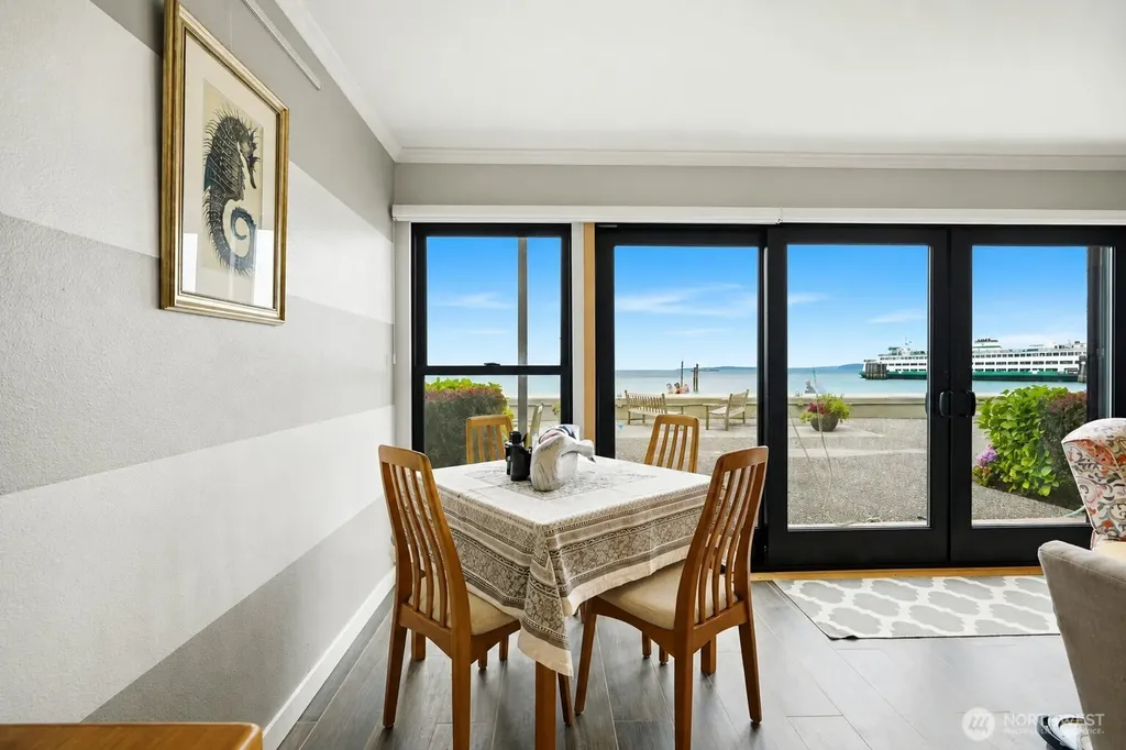 200 Beach Place Edmonds WA 98020