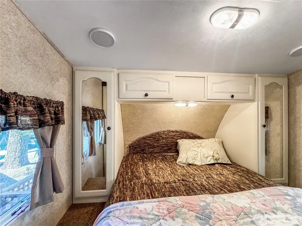 128 Jasper Trail Deming WA 98244