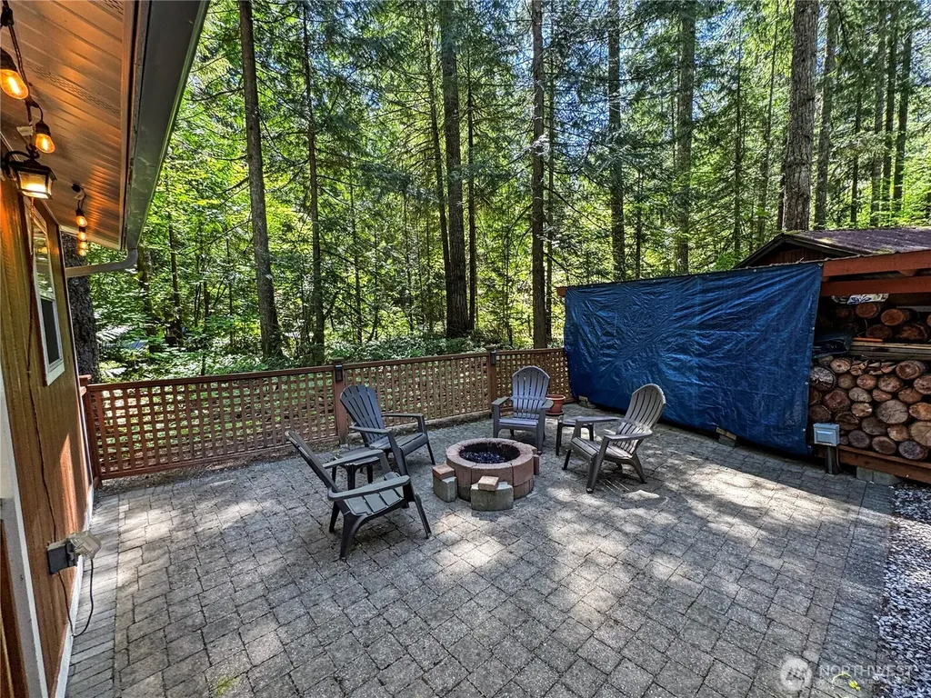 128 Jasper Trail Deming WA 98244
