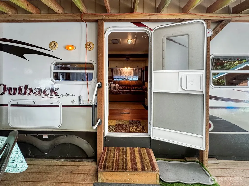 128 Jasper Trail Deming WA 98244