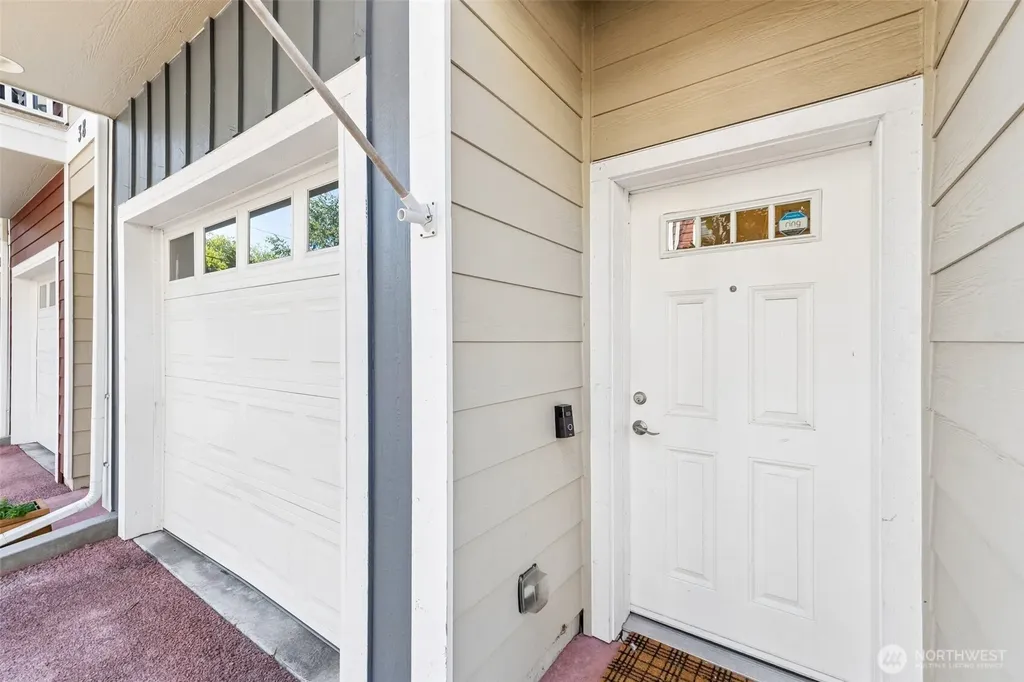 4804 215th Lane SW Mountlake Terrace WA 98043