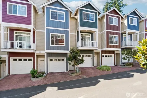 4804 215th Lane SW Mountlake Terrace WA 98043