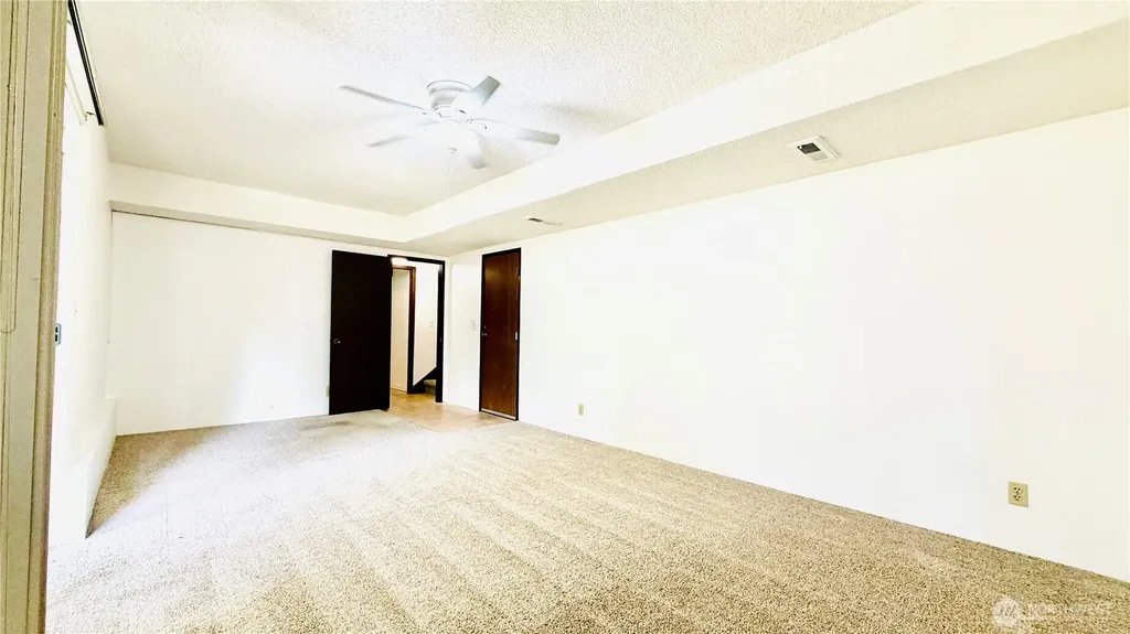 1923 SE Karli Way Port Orchard WA 98367