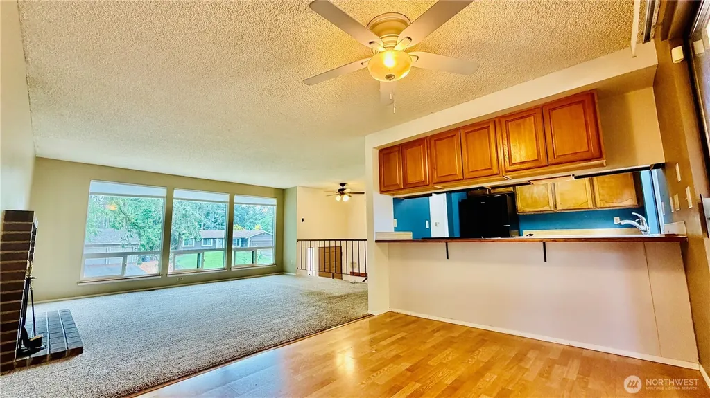 1923 SE Karli Way Port Orchard WA 98367