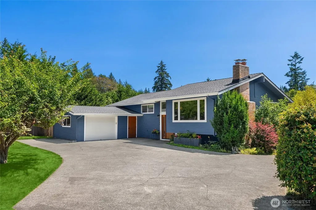 7563 NE Emerald Way Bainbridge Island WA 98110