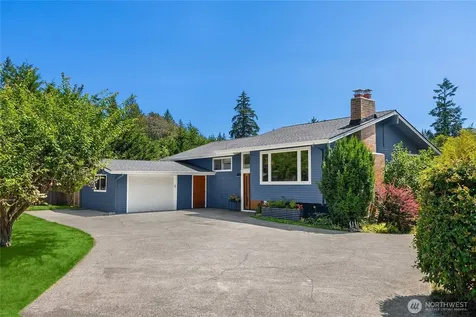 7563 NE Emerald Way Bainbridge Island WA 98110