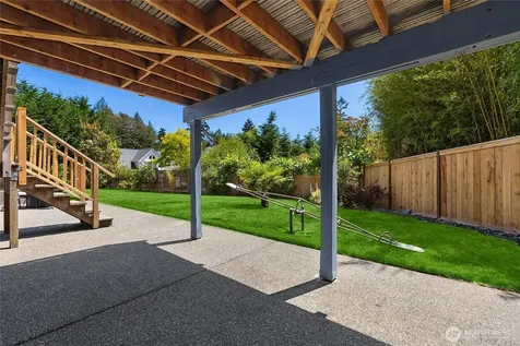 7563 NE Emerald Way Bainbridge Island WA 98110