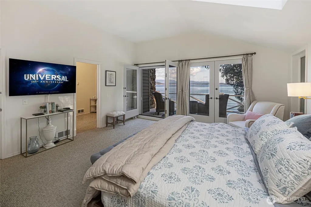 45 Stony Point Friday Harbor WA 98250
