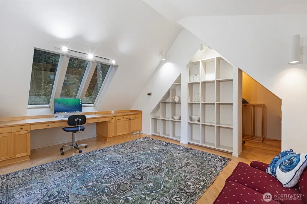 45 Stony Point Friday Harbor WA 98250
